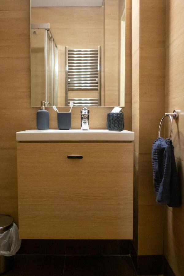 Two Bedroom Apt In Syntagma - Ermou Area Афины Экстерьер фото