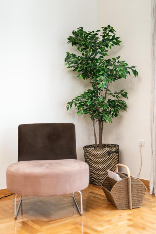 Two Bedroom Apt In Syntagma - Ermou Area Афины Экстерьер фото