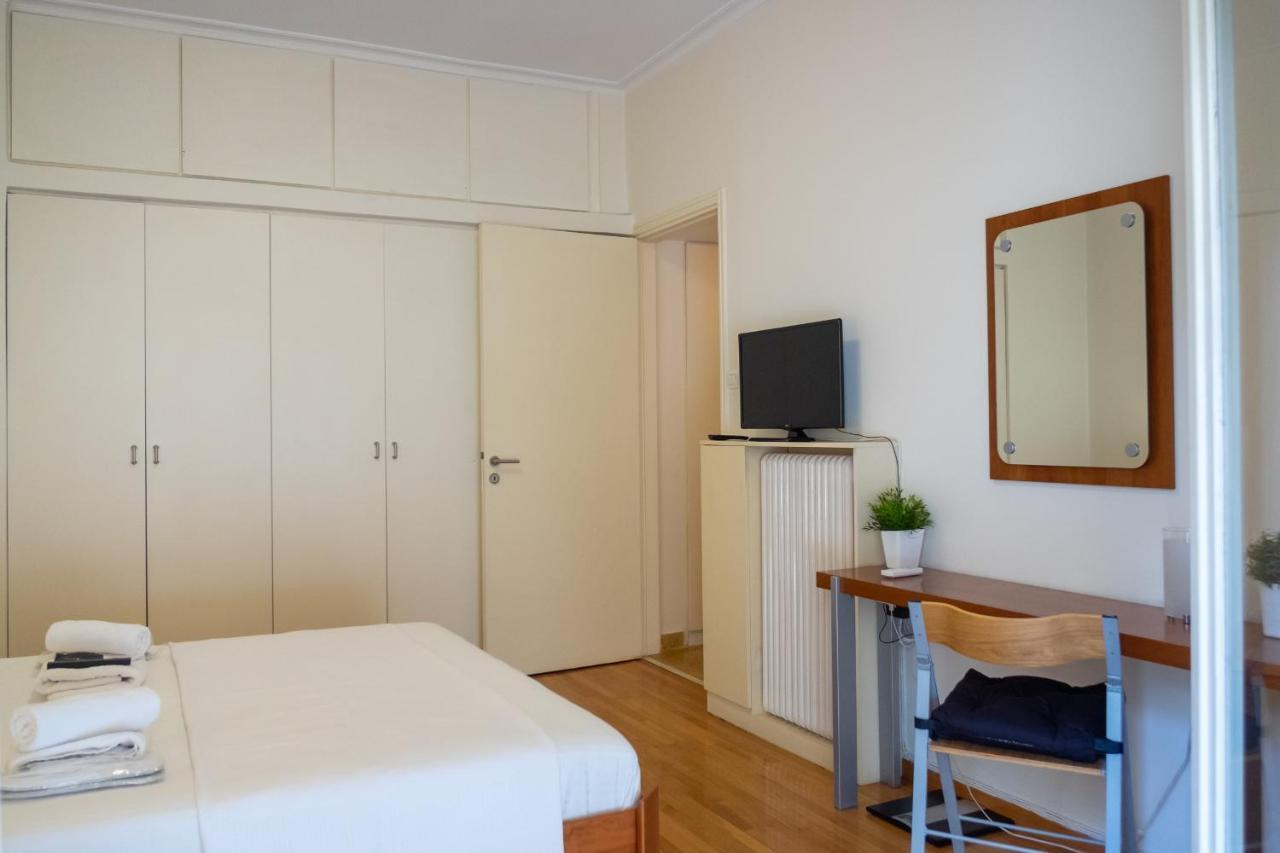 Two Bedroom Apt In Syntagma - Ermou Area Афины Экстерьер фото