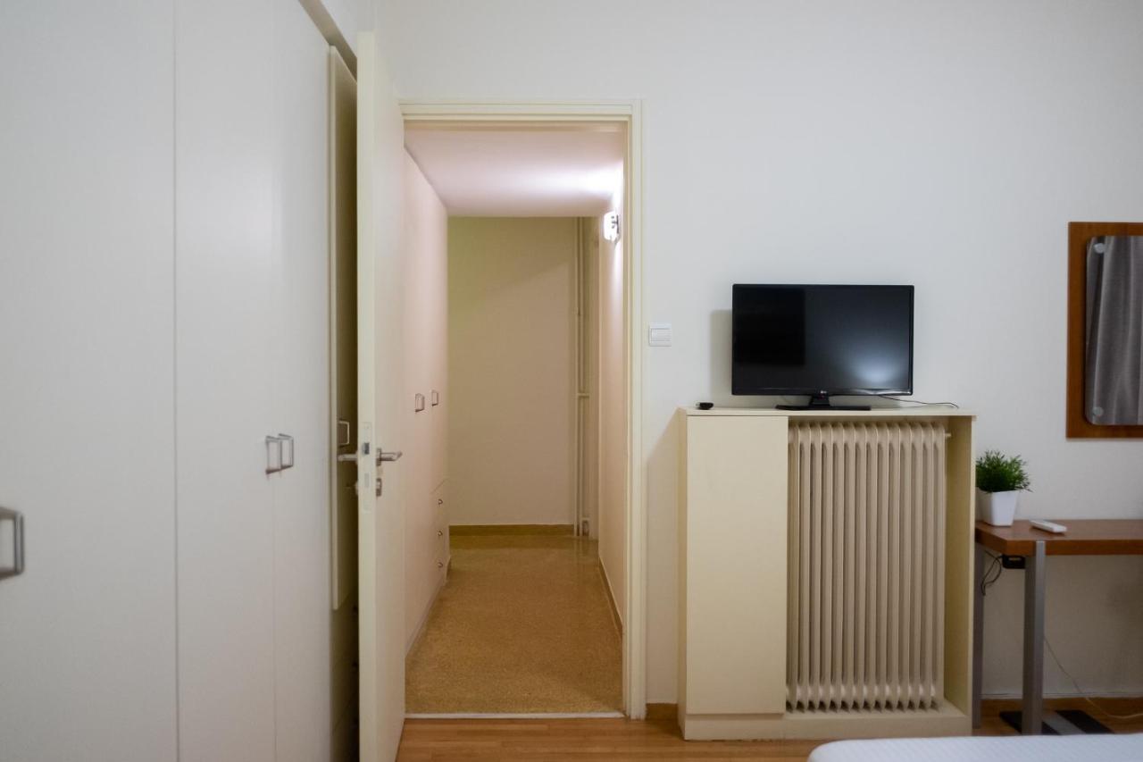 Two Bedroom Apt In Syntagma - Ermou Area Афины Экстерьер фото