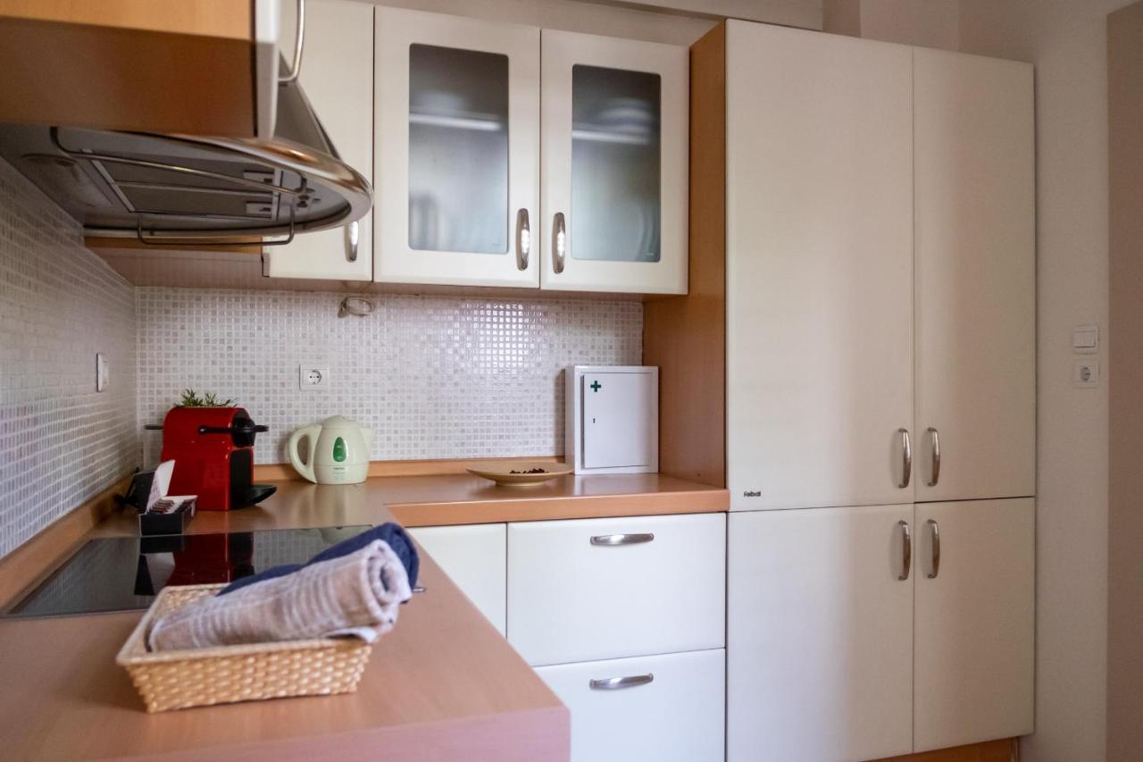 Two Bedroom Apt In Syntagma - Ermou Area Афины Экстерьер фото