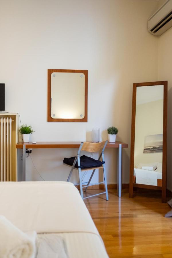Two Bedroom Apt In Syntagma - Ermou Area Афины Экстерьер фото